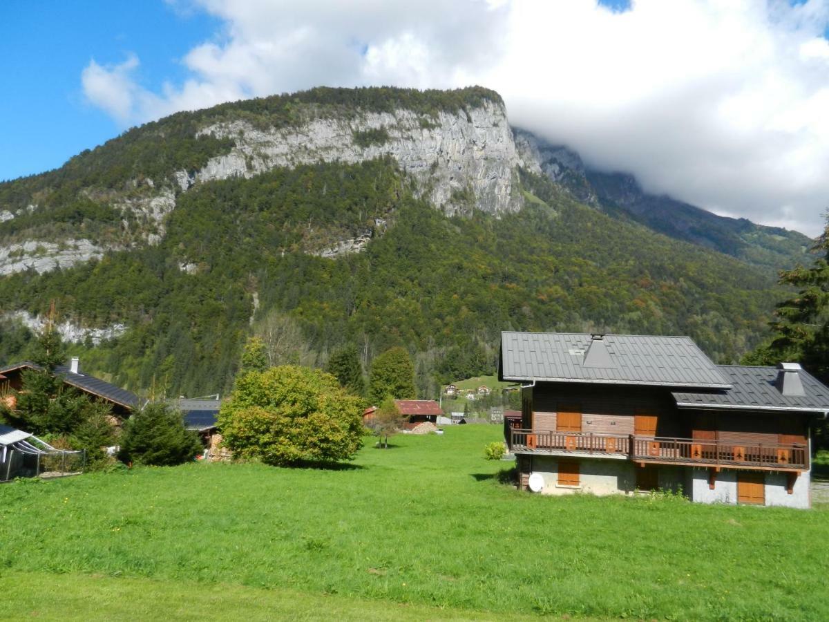 Apartment La Tibolire Sixt-Fer-a-Cheval Exterior photo